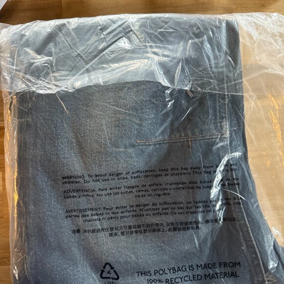 Madewell Darted Barrel-Leg Jeans in Danver Wash – Size 27P – NWT - Picture 7 of 7